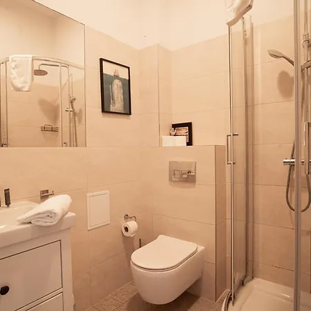 Laguna Centrum By Grand شقة *