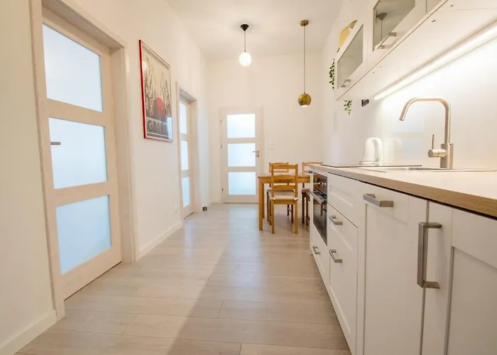 Laguna Centrum By Grand